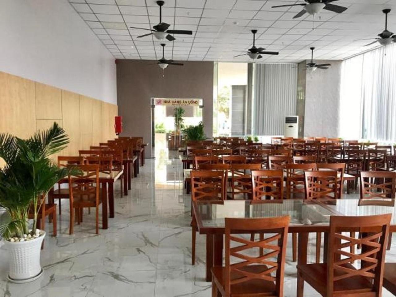 Premium Beach Condotel 4 Вунгтау Екстер'єр фото